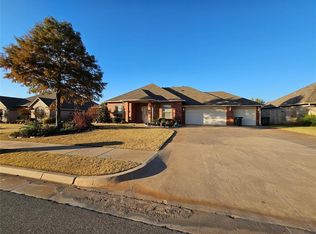 1817 Napa Valley Rd, Edmond, OK 73013