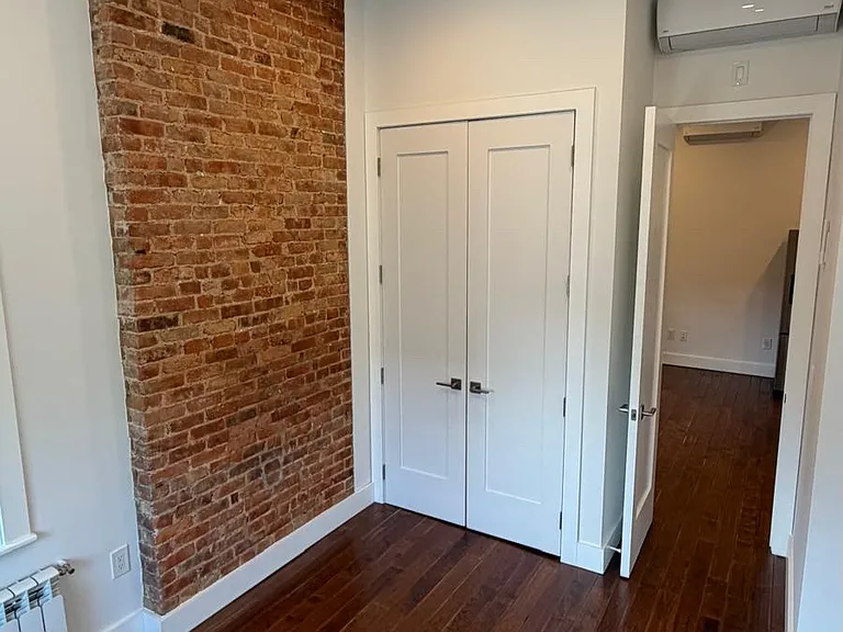 6001 70th Ave #3R — Photo 4