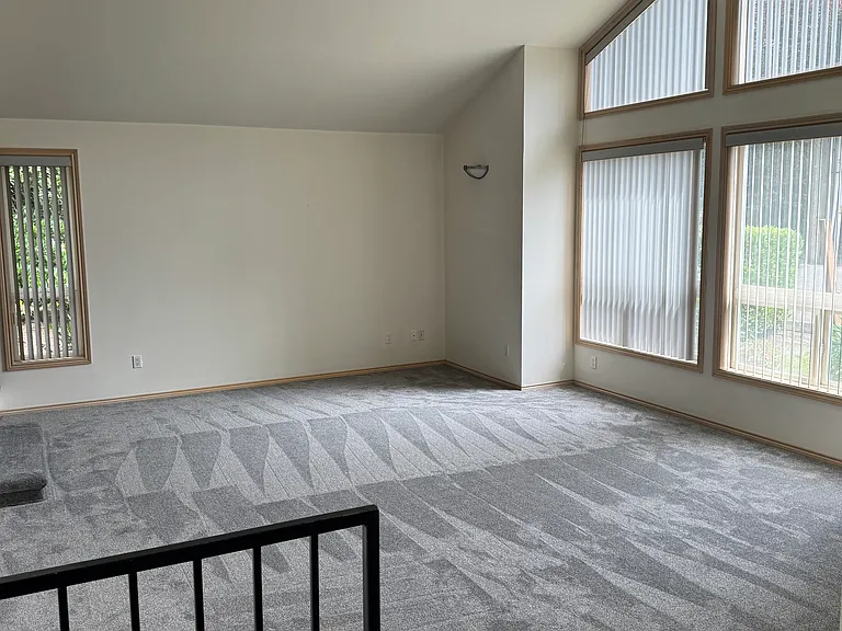 16619 44th Ave W #103 — Photo 5