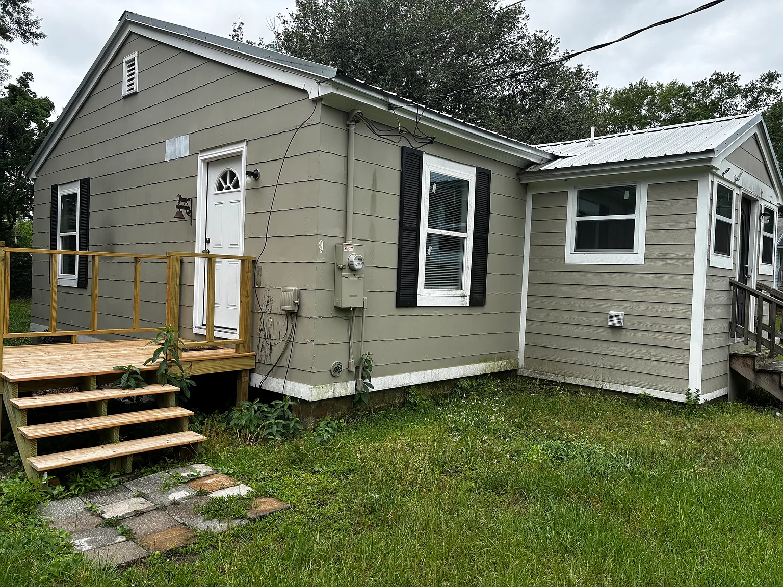 2 bed, 750 sqft, $1,300 — Photo 2