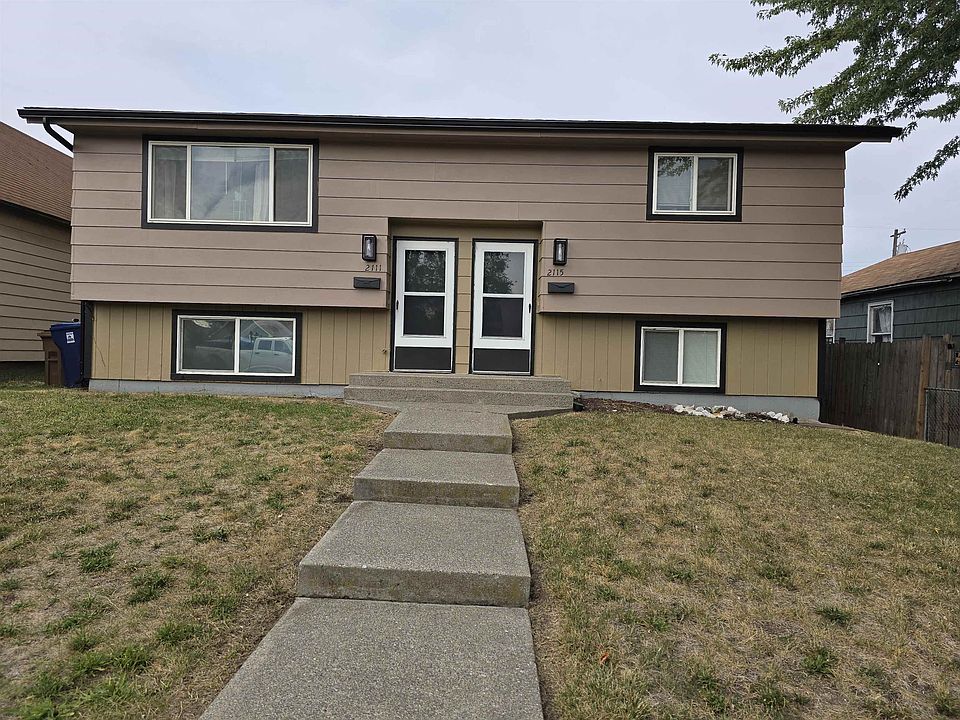 1st image of 2111 E Columbia Ave #2115