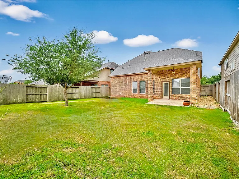 3515 Big Hickory Ct — Photo 43