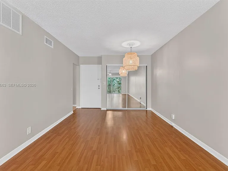 3119 Oakland Shores Dr #C212 — Photo 3