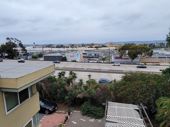 3rd image of 2085-89 San Diego Ave #K