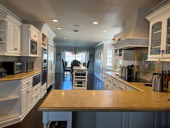 4th image of 32008 Foxmoor Ct