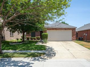 4705 Fox Sedge Ln, Denton, TX 76208