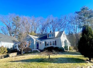 90 Secret Lake Rd, Avon, CT 06001