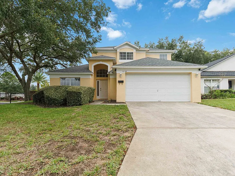 1550 Casterton Cir — Photo 1