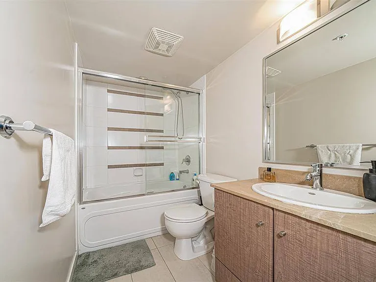 909 Mainland St #2105 — Photo 19