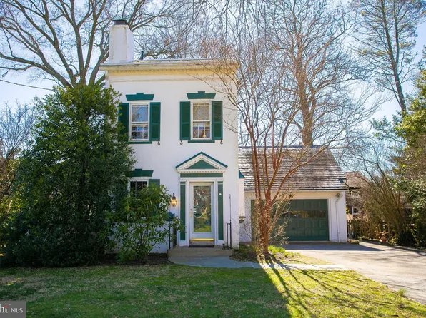 645 Wigard Ave, Philadelphia, PA 19128