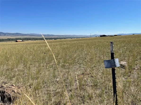 35 Oasis Rd, Boulder, MT 59632