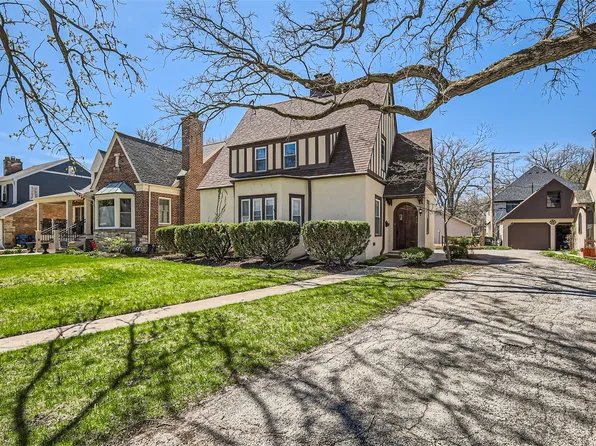 818 N Spring Ave, La Grange Park, IL 60526