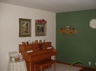 699 San Diego Pl, Bartlett, IL 60103