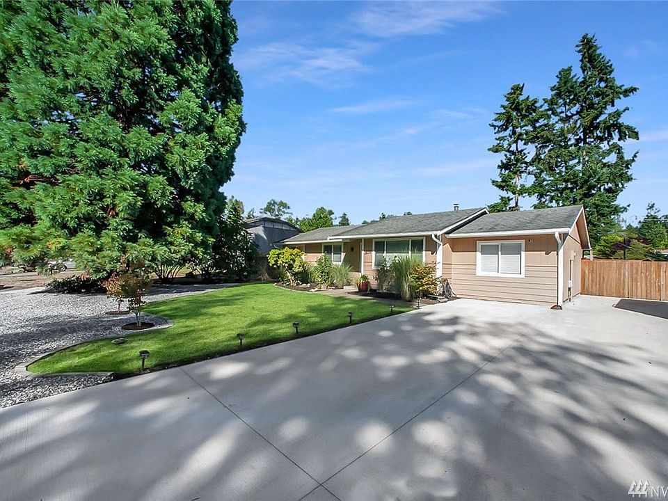 1st image of 15311 121st Avenue Ct E