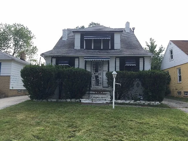 4393 Ingleside Rd photo 1