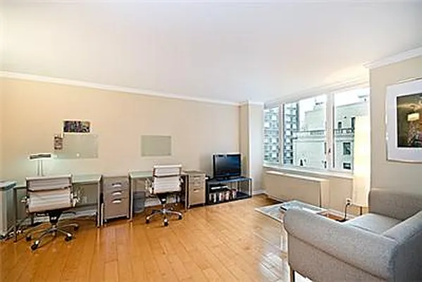 Rented by Sumitomo Real Estate Sales | media 19