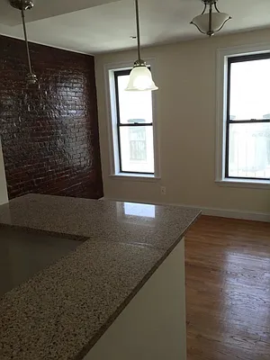 Rented by Bohemia Realty Group | media 6