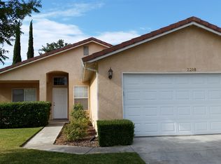 2208 Park East Dr, Modesto, CA 95351