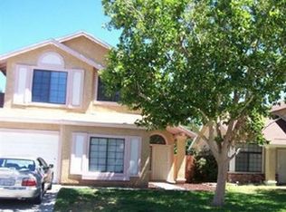 553 E Jenner St, Lancaster, CA 93535