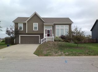 12130 Augusta Dr, Kansas City, KS 66109