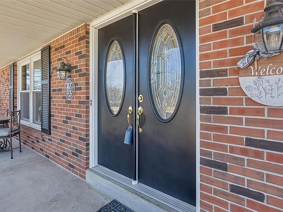 2nd image of 234 Aspen Trail Dr