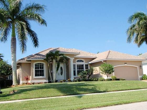 1st image of 921 Beaver Ct