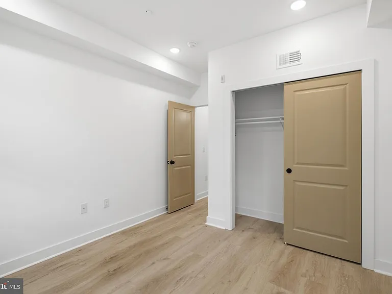 4312 Pennsgrove St #3 — Photo 13