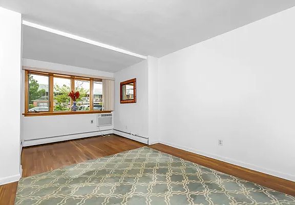 4th image of 62-31 69th Pl