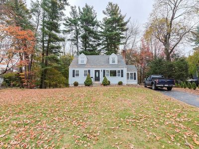 66 Oak St, Walpole, MA, 02081