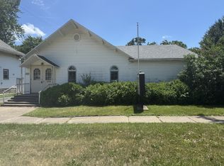 1209 6th St, Mendota, IL 61342