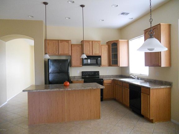 3rd image of 8370 W Myrtle Ave