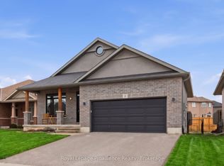 22 Kempton Ave, Belleville, ON K8N0E8