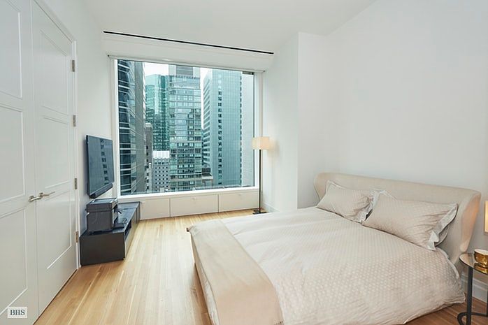 1st image of 432 Park Ave APT 28F