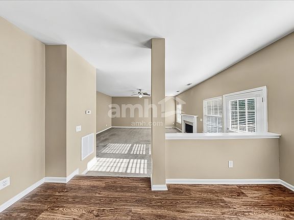 5th image of 4975 Hopewell Manor Dr