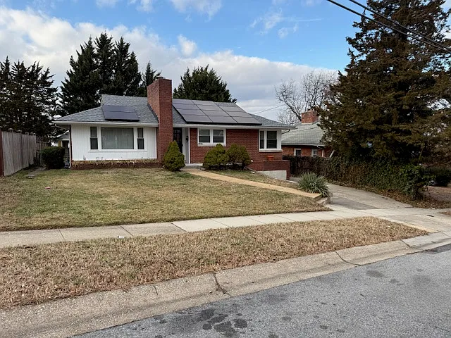 Front of the House side view - 6514 8th Ave