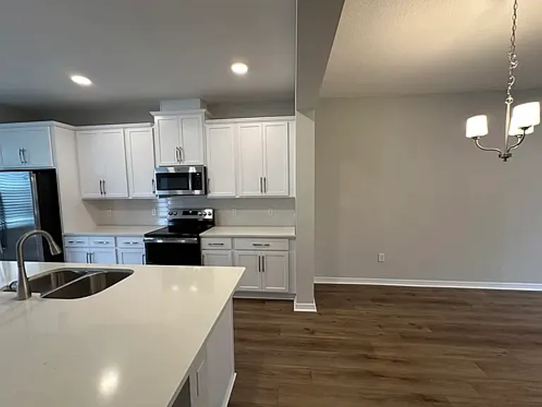15965 Grafton Way — Photo 7