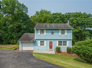 575 Alamae Lakes Rd, Washington, PA 15301