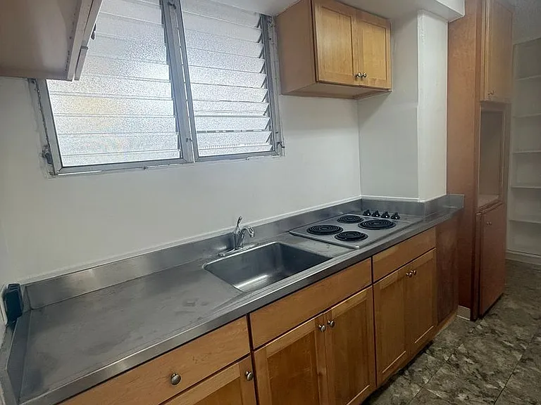 225 Liliuokalani Ave #2A — Photo 2