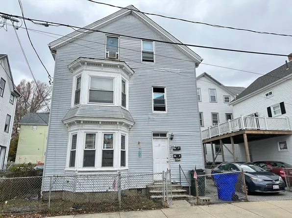 11 Foster St, Fall River, MA 02721