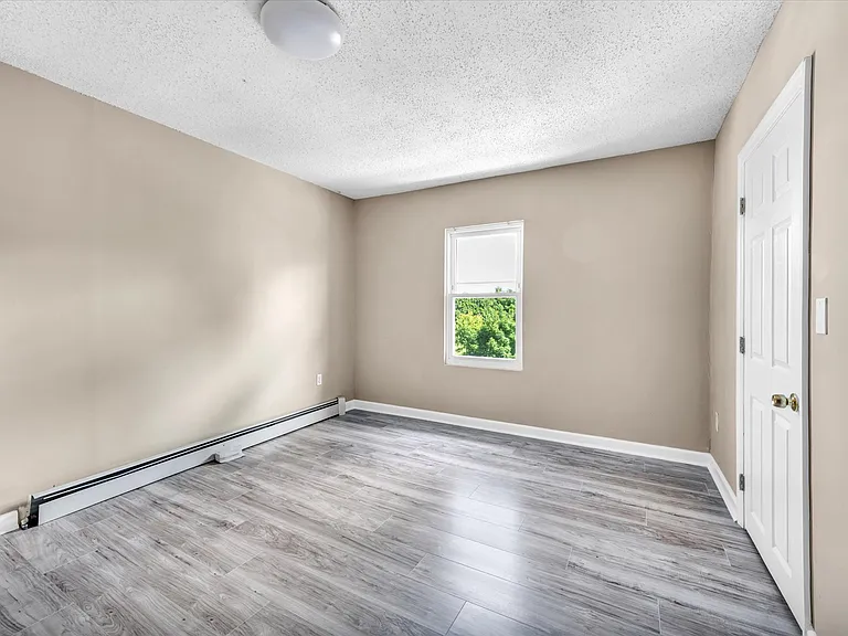 63 Seyms St #3 — Photo 11