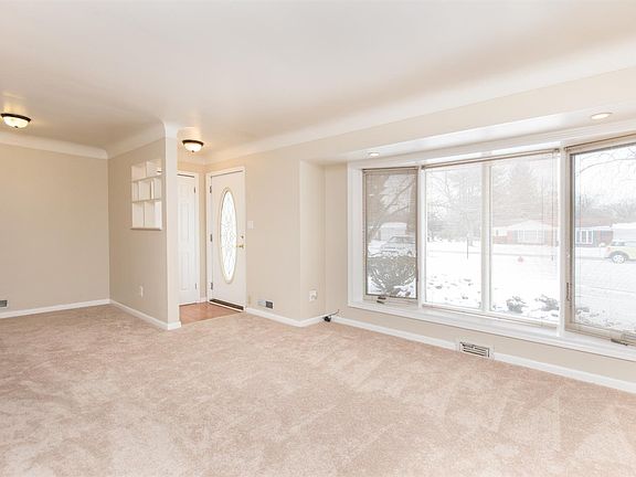 5th image of 24281 Sunny Point Dr