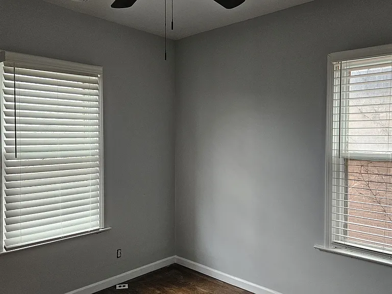 2985 Leslie St — Photo 7
