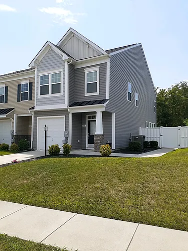 100 Oflannery Ct Photo 1