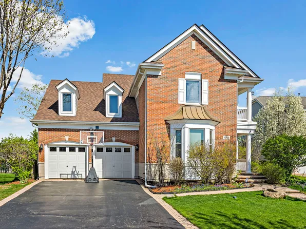 1501 Fielding Dr, Glenview, IL 60026