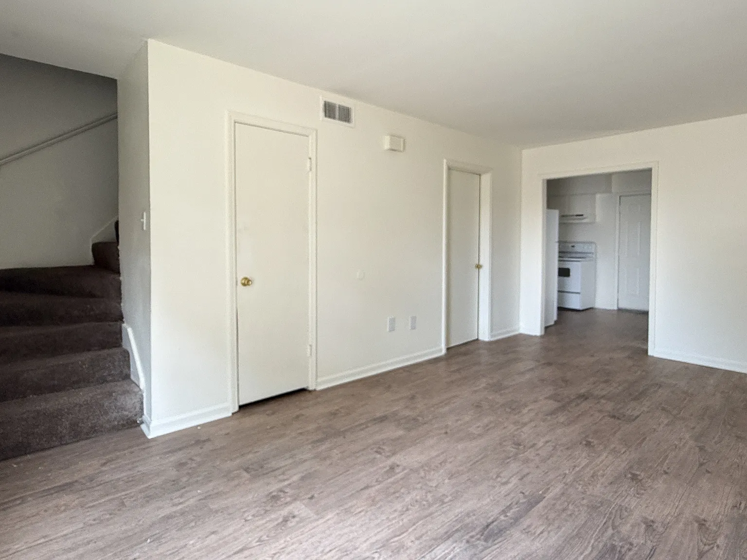 D'Iberville Townhomes — Photo 3