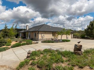 24181 Jacaranda Dr, Tehachapi, CA 93561