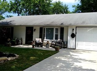 350 Tamarack Trl, Springboro, OH 45066