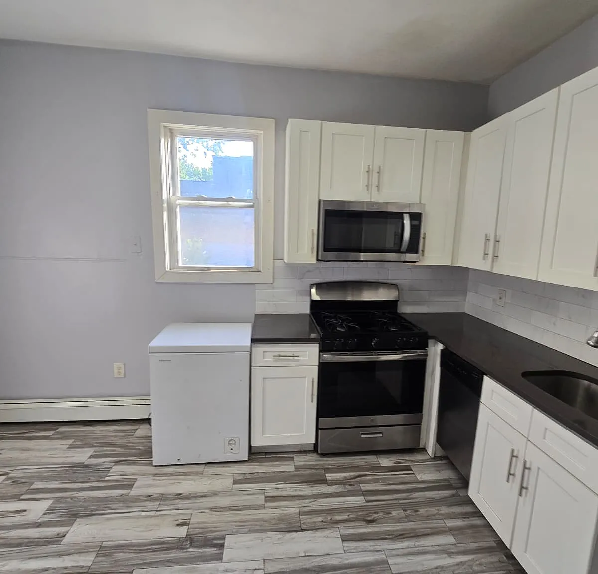 2 bed, $1,995 — Photo 2