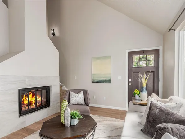 1041 Townley Circle, Longmont, CO 80501