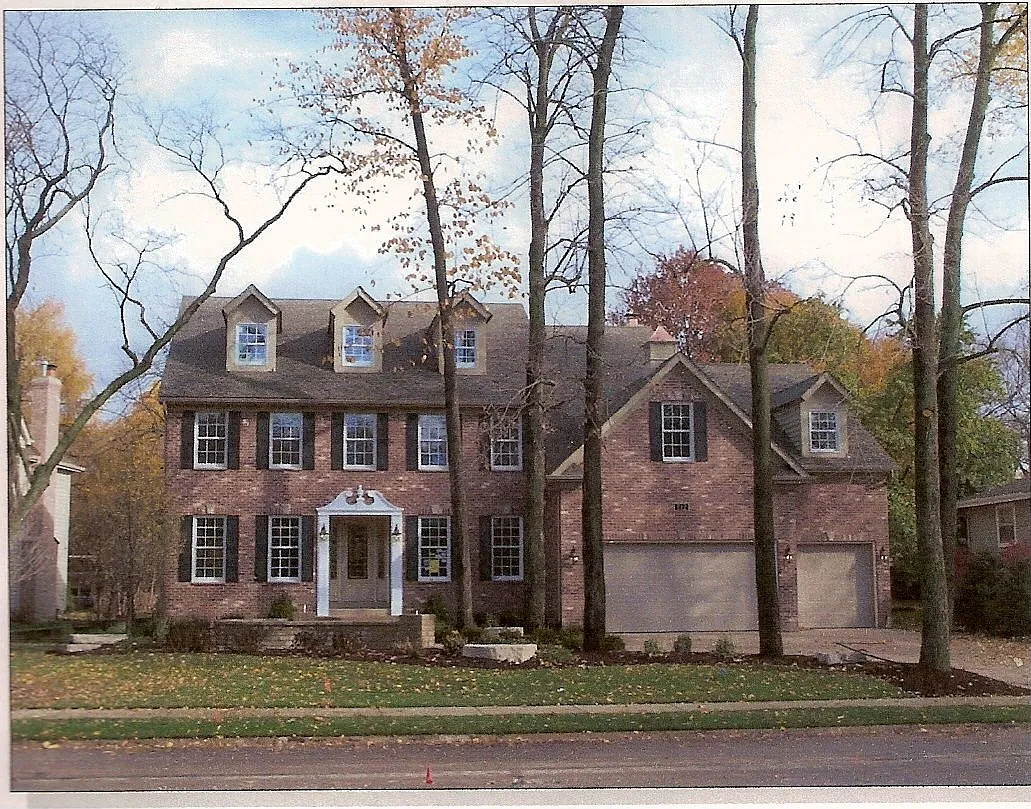 712 Willow Rd photo 1